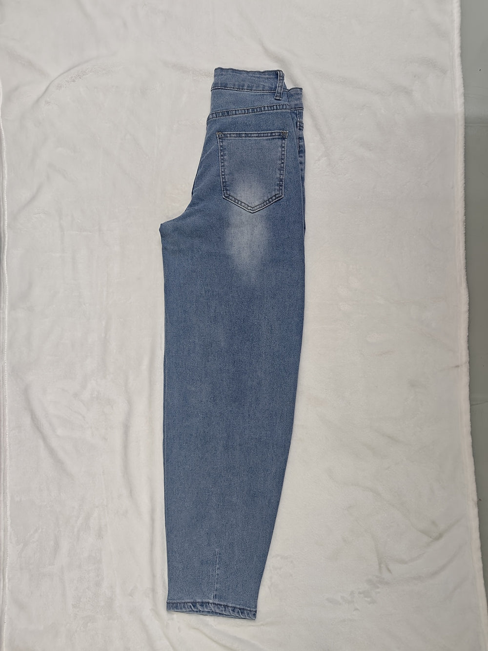 Dark Wash High-Waisted Carrot Jeans