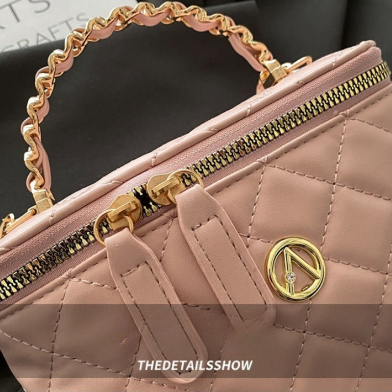 Quilted Chain Crossbody Bag