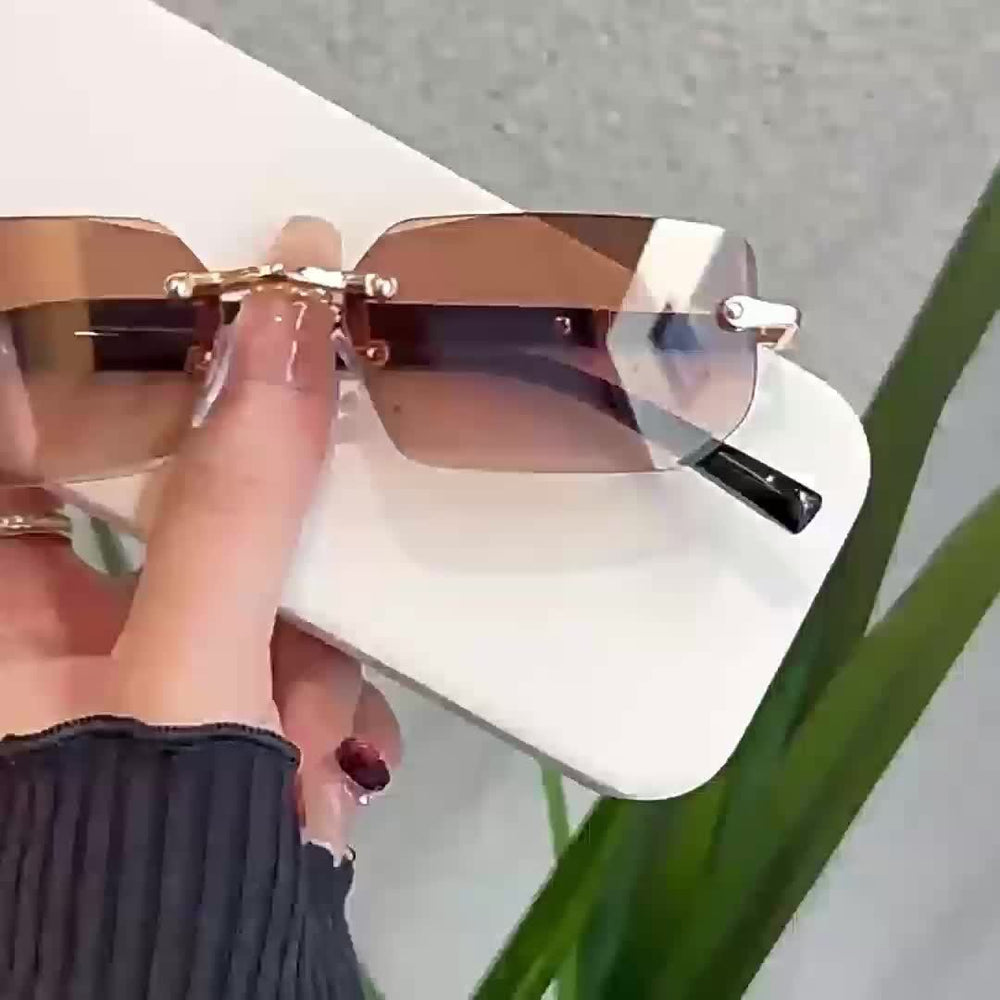 3-Piece Oval Frame Glasses Set