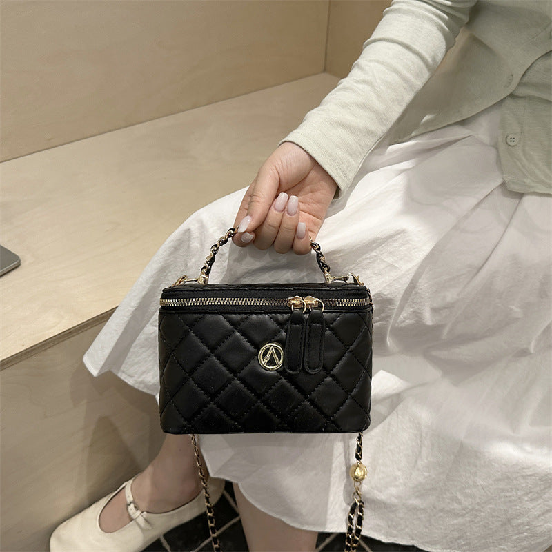 Quilted Chain Crossbody Bag